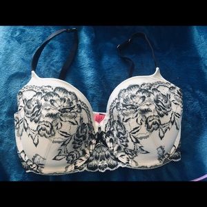 La Senza Bra 32ddd